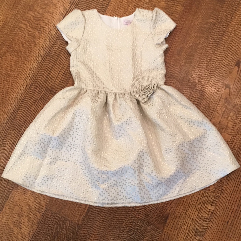 Halabaloo Gold & Cream dress